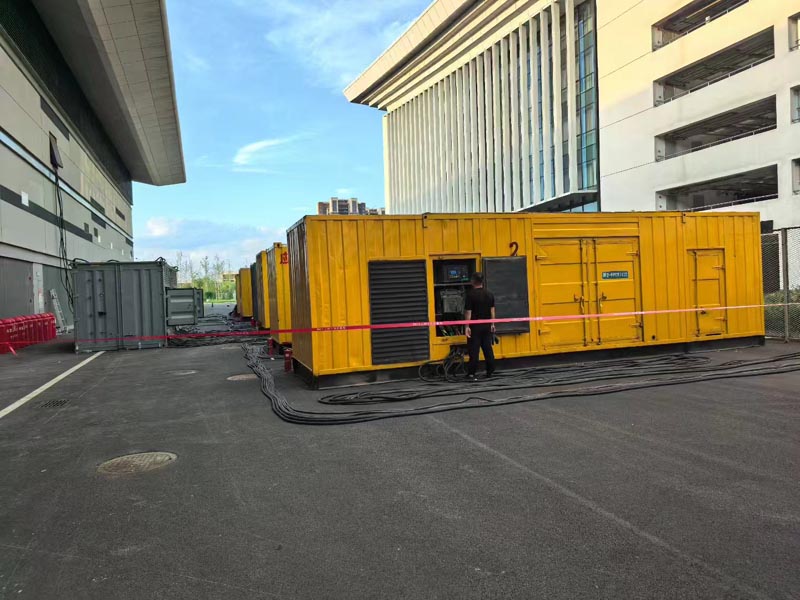 鹿寨柴油发电机冬季保养注意事项？